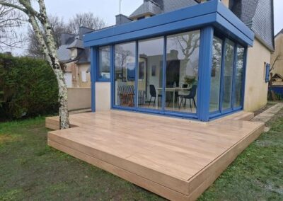 Nouveauté : terrasse bois composite nuances chêne clair